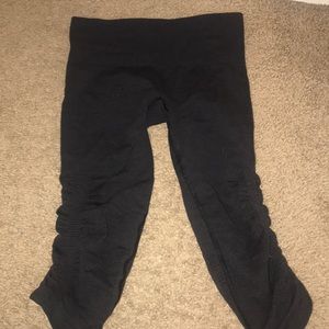 Lululemon Cropped Leggings